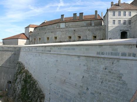 Burg Joux