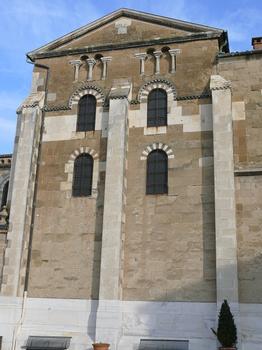 Valence - Cathédrale Saint-Apollinaire - Extrémité du transept sud