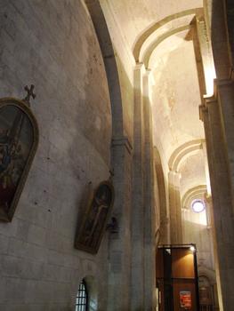 Saint-Paul-Trois-Châteaux - Ancienne cathédrale Notre-Dame-et-Saint-Paul - Nef - Bas-côté Sud