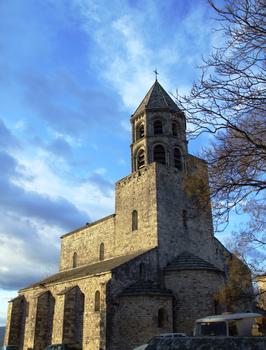La Garde-Adhémar - Eglise Saint-Michel - Ensemble vu du chevet