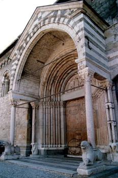 Cathédrale Notre-Dame d'EmbrunPortail Nord, le Réal