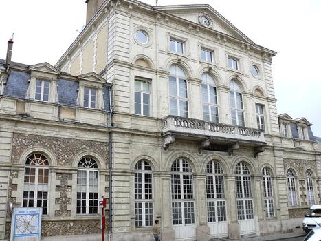 Nogent-le-Rotrou - Hôtel de ville