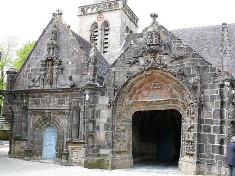 La Martyre - Eglise Saint-Salomon - Chapelle funéraire et porche de l'église