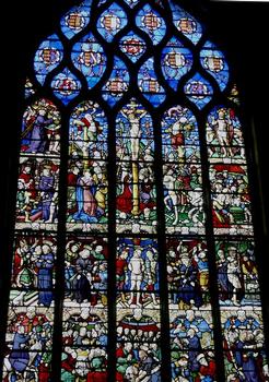 La Roche-Maurice - Eglise Saint-Yves et enclos paroissial - Maîtresse-vitre de la Passion réalisée par l'atelier quimpérois Le Sodec en 1539 grâce au mécénat des Rohan