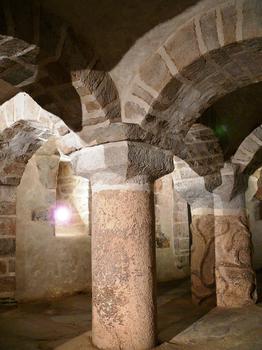 lanmeur - Eglise Saint-Mélar - Crypte pré-romane