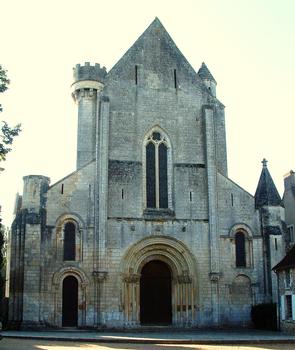 Fontgombault - Abbaye Notre-Dame - Abbatiale - Façade