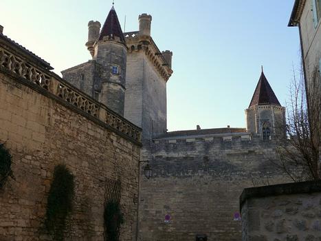 Uzès - Château d'Uzès ou Duché - Tour de la Vicomté, tour Bermonde et la chapelle