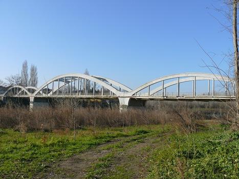 Pont de Montfrin sur le Gardon