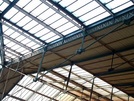 Paris - Gare du Nord - Fermes supportant la toiture
