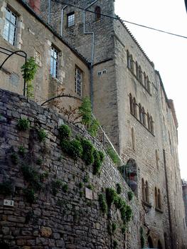 Maison du Grand Fauconnier built on the 1st city wall, Cordes-sur-Ciel