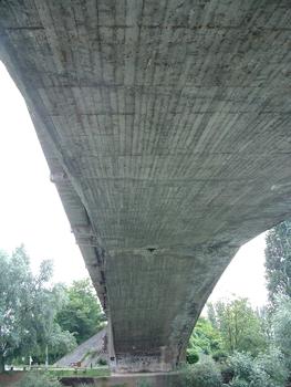 Noisy-le-Grand - Pont ferroviaire sur la Marne - Sous-face du tablier