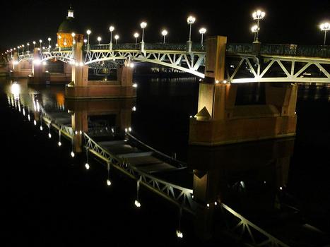Toulouse - Pont Saint-Pierre - La nuit