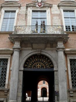 Toulouse - Hôtel des chevaliers de Saint-Jean-de-Jérusalem - Entrée
