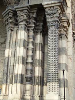 Le Puy-en-Velay - Cathédrale Notre-Dame - Porche du For - Pilier nord-est
