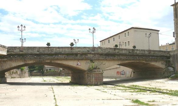 Pézenas - Pont de la Peyne