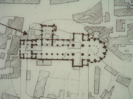 Déols - Ancienne abbatiale Notre-Dame - Implantation de l'église dans le parcellaire actuel