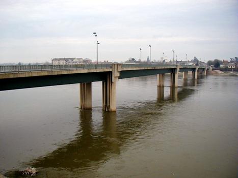 Jargeau - Pont sur la Loire - Ensemble