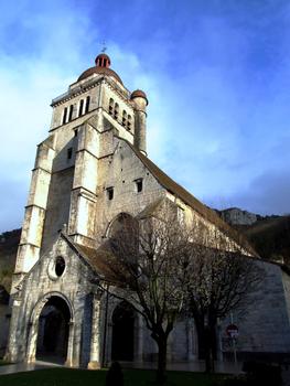 Poligny - Collégiale Saint-Hippolyte - Façade occidentale