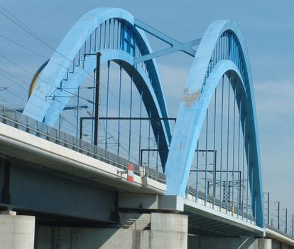 Vénéjan-Mornas Viaduct (Mornas, 1999)