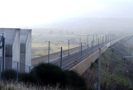 TGV Mittelmeer - Euretunnel - Südportal mit Drometal im Nebel