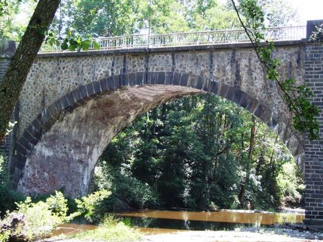 Domeyrat - Viaduc de Blannat sur la Sénouire