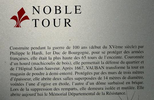 Lille - Noble Tour - Mémorial départemental de la Résistance et de la Déportation - Panneau d'information