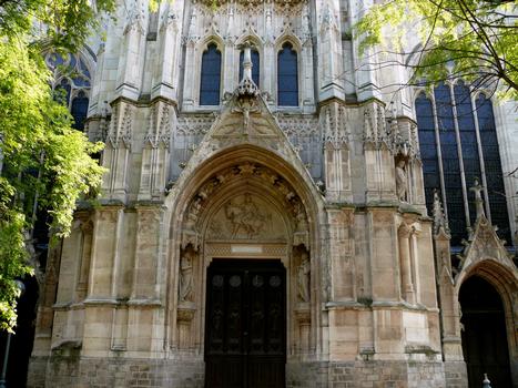 Lille - Eglise Saint-Maurice - Façade et portails