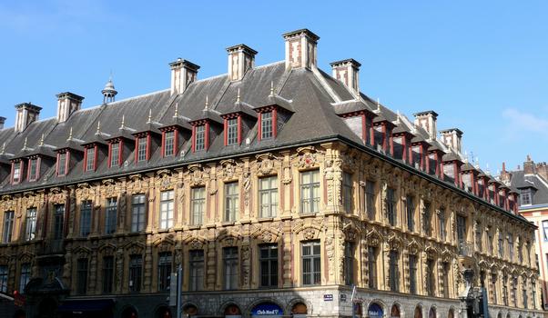 Lille - Vieille Bourse - Façade sur la place du Théâtre et la rue Manneliers