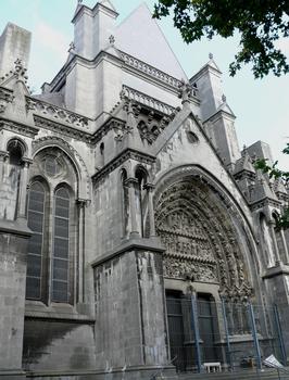 Lille - Cathédrale Notre-Dame de la Treille - Porte latérale Sud