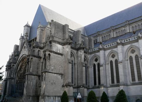 Lille - Cathédrale Notre-Dame de la Treille - Porte latérale Nord