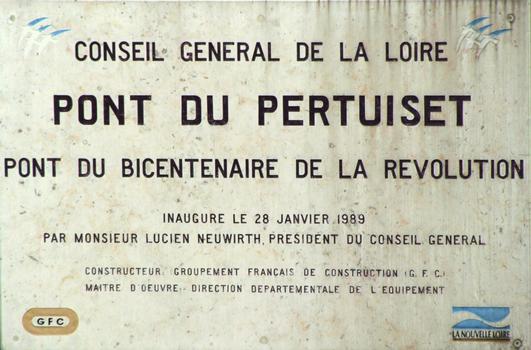 Pont du Pertuiset (1988) - Plaque commémoratrice