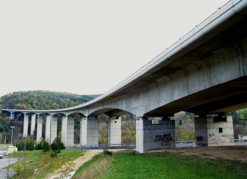 Viadukte bei Pont-Salomon
