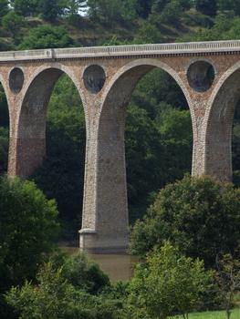 Eisenbahnbrücke Saint-Georges-de-Baroille