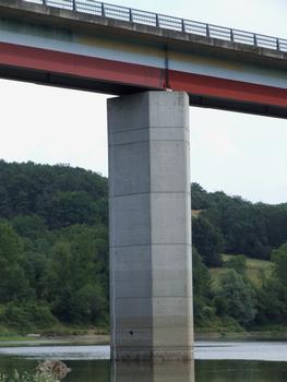 Pont de Pinay sur la Loire - Une pile