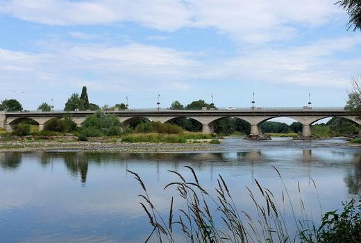 Loire Bridge