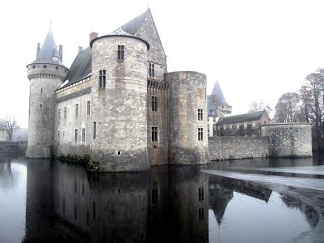Château de Sully - Façade côté Loire et façade côté Ouest