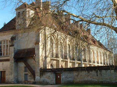 Abbaye de Longpont - Abbaye - Ancien bâtiment des convers transformé au 18ème siècle en logement pour l'abbé commendataire