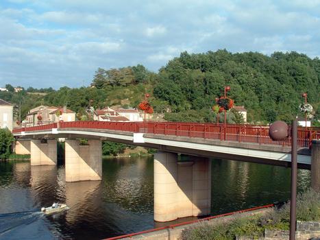 Puy-l'Evêque - Pont sur le Lot - Le pont