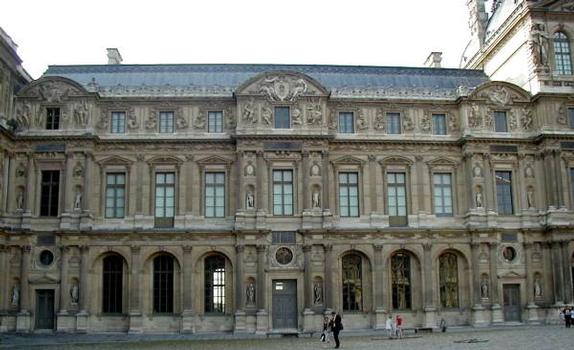 Palais du LouvreCour carrée - Aile Lescot