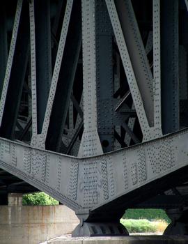 Strassenbrücke La Mulatière, Lyon