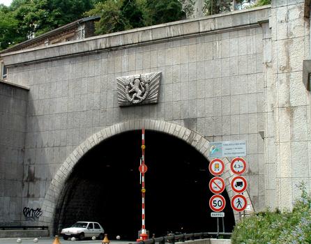 Lyon - Tunnel sous la Croix-Rousse (1782 m) - Entrée côté Rhône