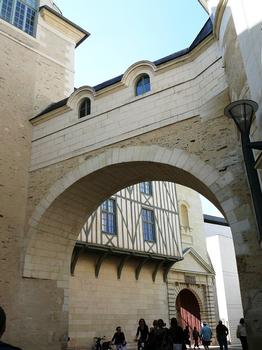 Angers - Musée des Beaux-Arts - Logis Barrault - Passage entre l'ancien réfectoire du Grand séminaire et le Logis Barrault