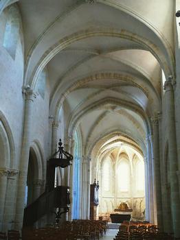 Sainte-Ménehould - Eglise Notre-Dame-du-Château - Nef
