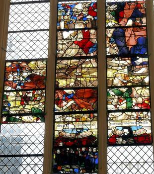 Sézanne - Eglise Saint-Denis - Nef - Fragments de vitrail avec des donateurs