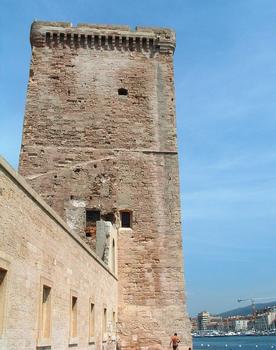 Marseille - Fort Saint-Jean - Tour Saint-Jean construite par le roi René