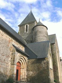 Saint-Denis-d'Anjou - Eglise Saint-Denis - Porte latérale