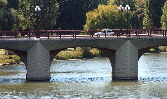 Pont de Thionville, Metz.Une travée - Vue de l'aval