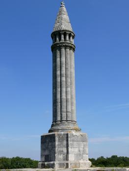 Signal de Vaudémont - Monument Barrès