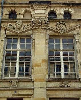 Bar-le-Duc - Hôtel particulier, 42 rue du Bourg - Façade - Détail