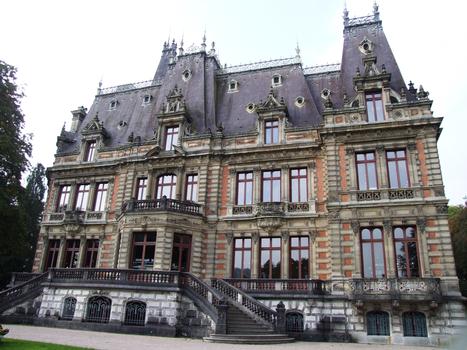Bar-le-Duc - Château de Marbeaumont (médiathèque Jean Jeukens) - Façade côté parc